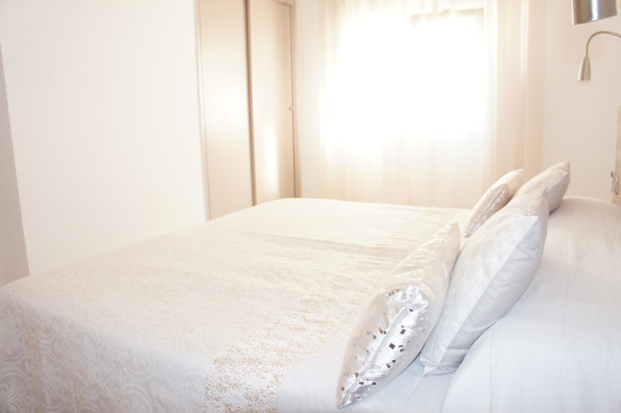 Hostal Torras Sant Hilari Sacalm Dış mekan fotoğraf