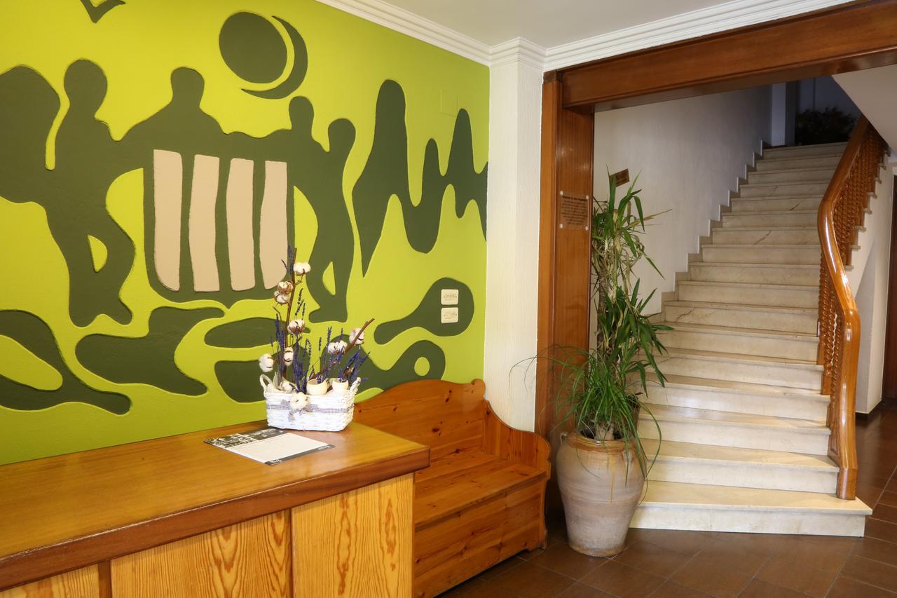 Hostal Torras Sant Hilari Sacalm Dış mekan fotoğraf